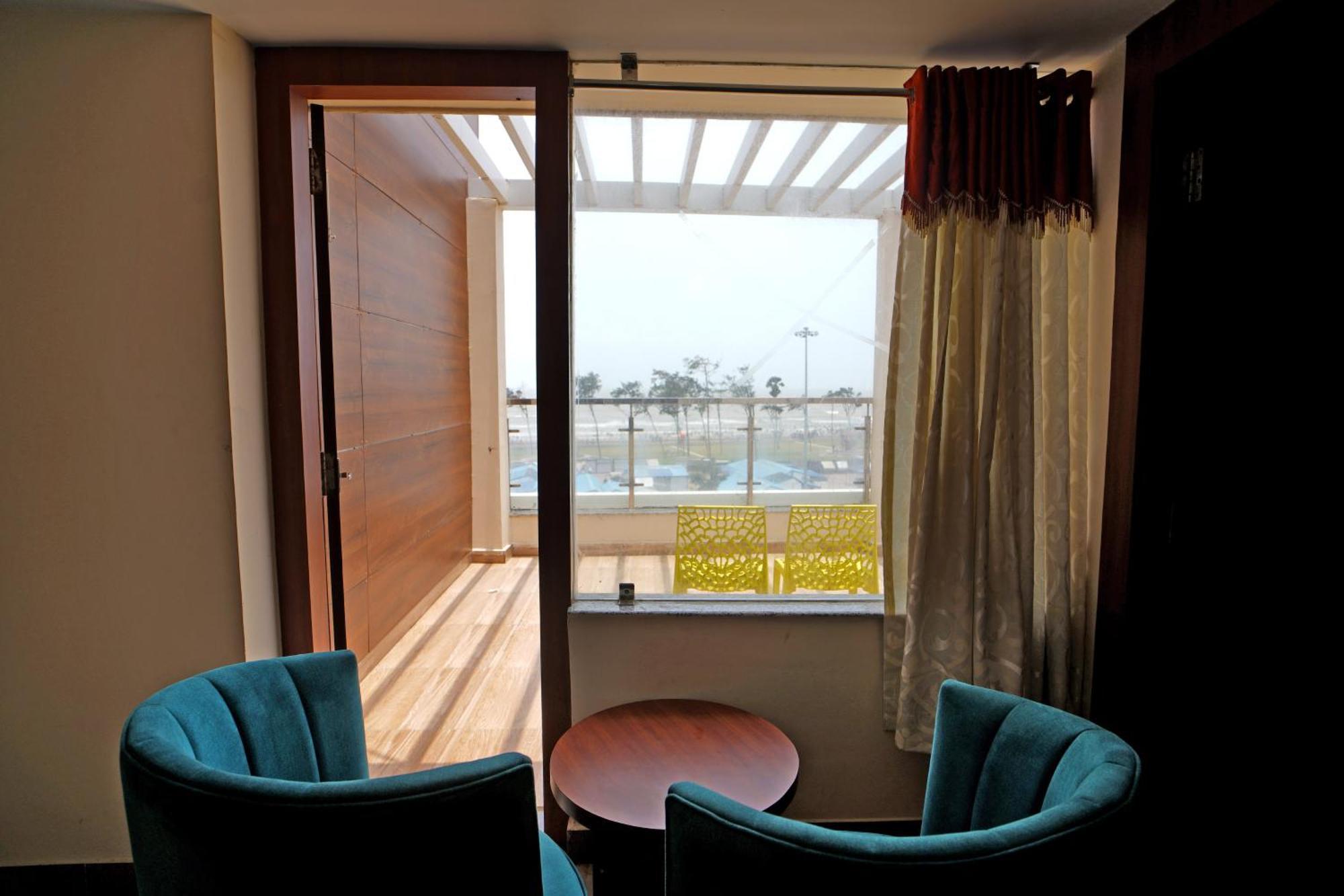 דיגה Royal Sea View !! Beach Front With Free Wifi !! מראה חיצוני תמונה