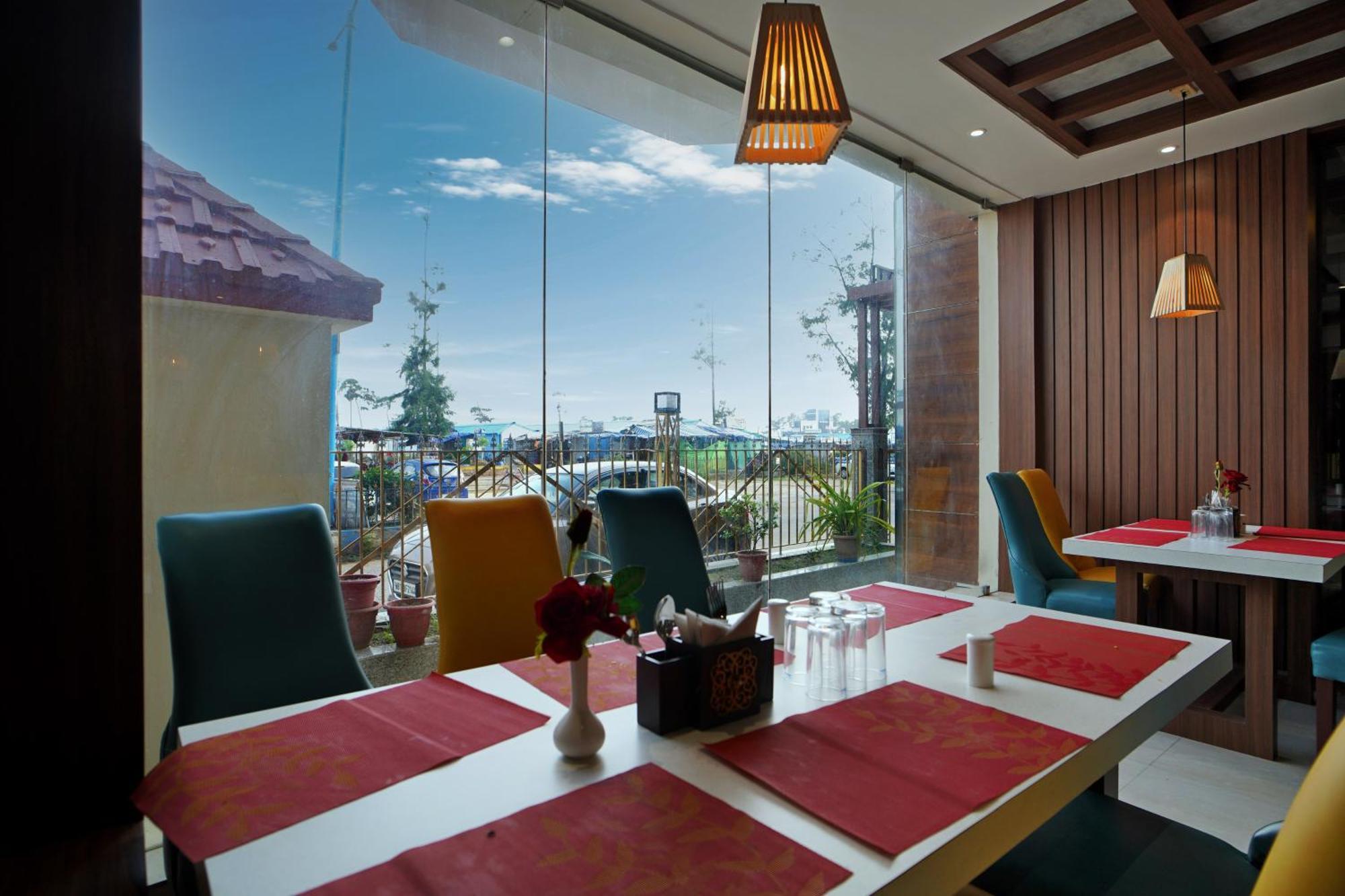 דיגה Royal Sea View !! Beach Front With Free Wifi !! מראה חיצוני תמונה